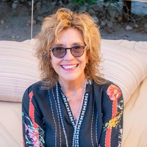 Mari Mendoza — New Living Expo speaker